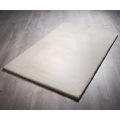 B&M Aspen Faux Fur Rug 60 X 110cm - Cream