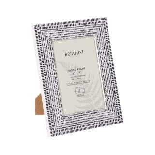 B&M Spotty Photo Frame 5 X 7" - Black & White 3 B&M Spotty Photo Frame 5 X 7" - Black & White