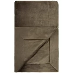 B&M Aspen Faux Fur Throw - Sage 9 B&M Aspen Faux Fur Throw - Sage -Home Improvement Store 388819 aspen faux fur throw sage